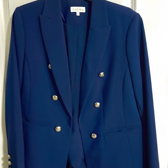 Blue button detail blazer - Picture 2 of 3